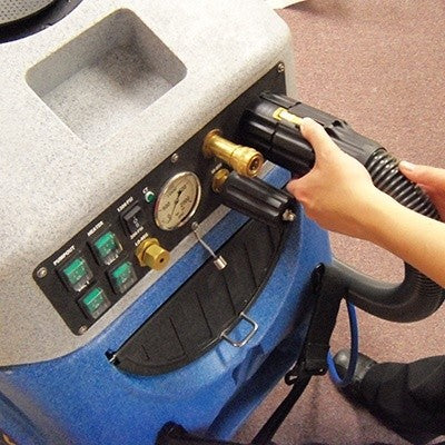 Hooking up the Vac Hose on the EDIC Endeavor Dual Purpose Carpet & Tile Cleaning Extractor Thumbnail